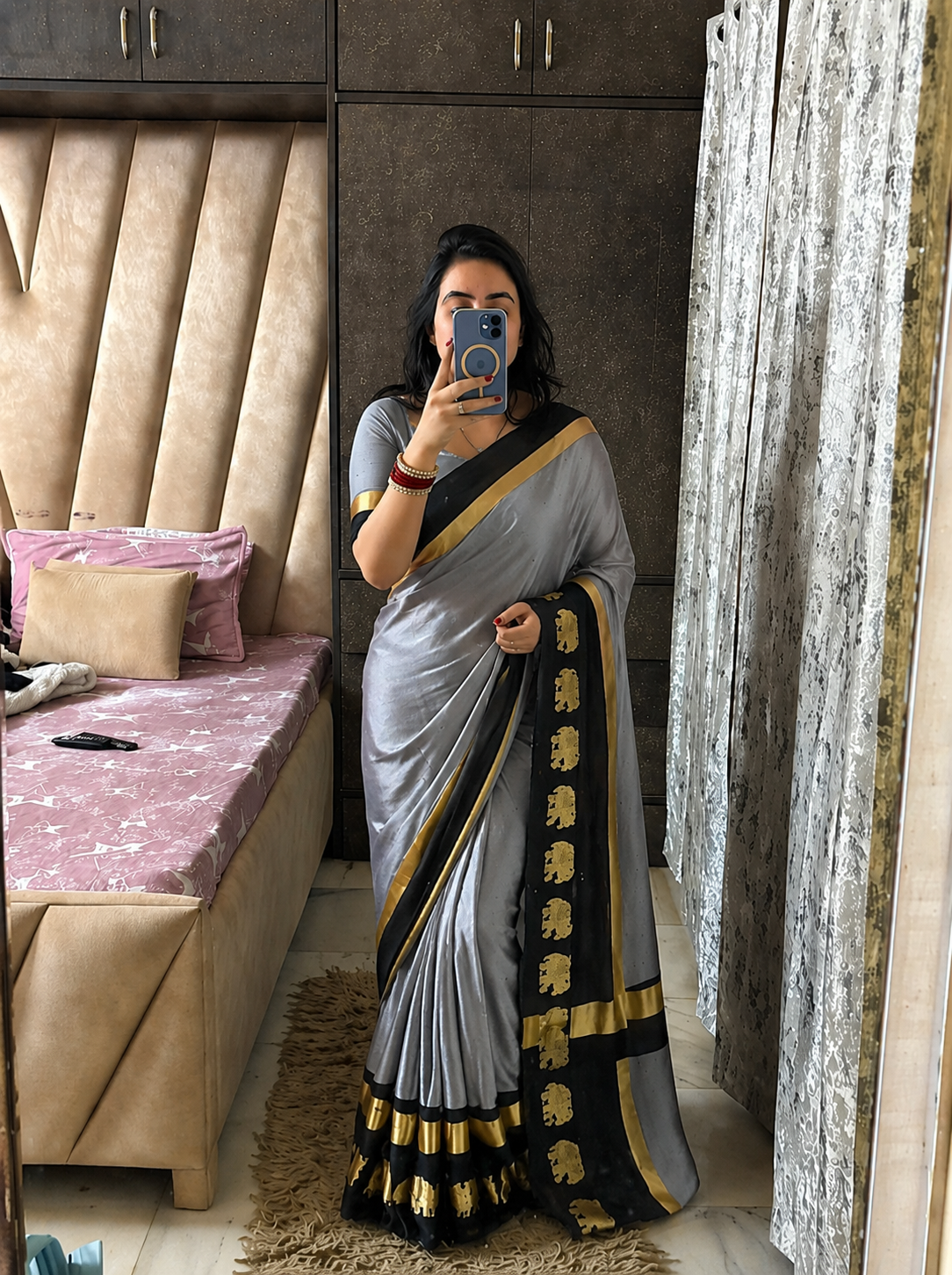 ELEPHANT BORDER Grey & Black  Soft Cotton Silk Emerald Bloom Saree For Women